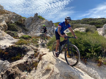 Mountainbike Urlaub - Biketransport: Bike-Shuttle - Portugal - Da Silva Bike Camp Portugal