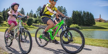 Mountainbike Urlaub - Biketransport: öffentliche Verkehrsmittel - Lavarone - ALBERGO DUE SPADE