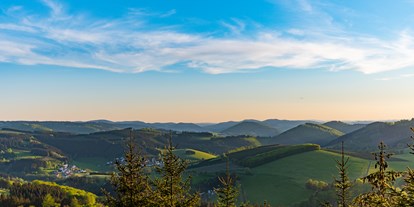 Mountainbike Urlaub - Pools: Innenpool - Hessen Nord - Ausblick vom Hohen Knochen - Berghotel Hoher Knochen
