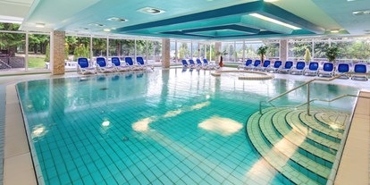 Mountainbike Urlaub - Massagen - Friedrichroda - Innen-Pool mit Whirlpool - AHORN Panorama Hotel Oberhof