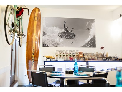 Mountainbike Urlaub - Gardone Riviera - Frühstücksraum - Wonderbreakfast  - Hotel Santoni Freelosophy