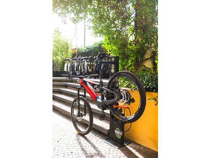 Mountainbike Urlaub - Folgaria Trento - Bike service  - Hotel Santoni Freelosophy
