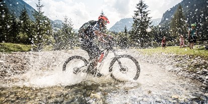 Mountainbike Urlaub - Hotel-Schwerpunkt: Mountainbike & Wandern - Salzburg - Kostenloser Bikeverleih von FOCUS Bikes - Dips&Drops