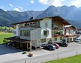 Mountainbikehotel: Hotelansicht - Hotel Garni Tirol