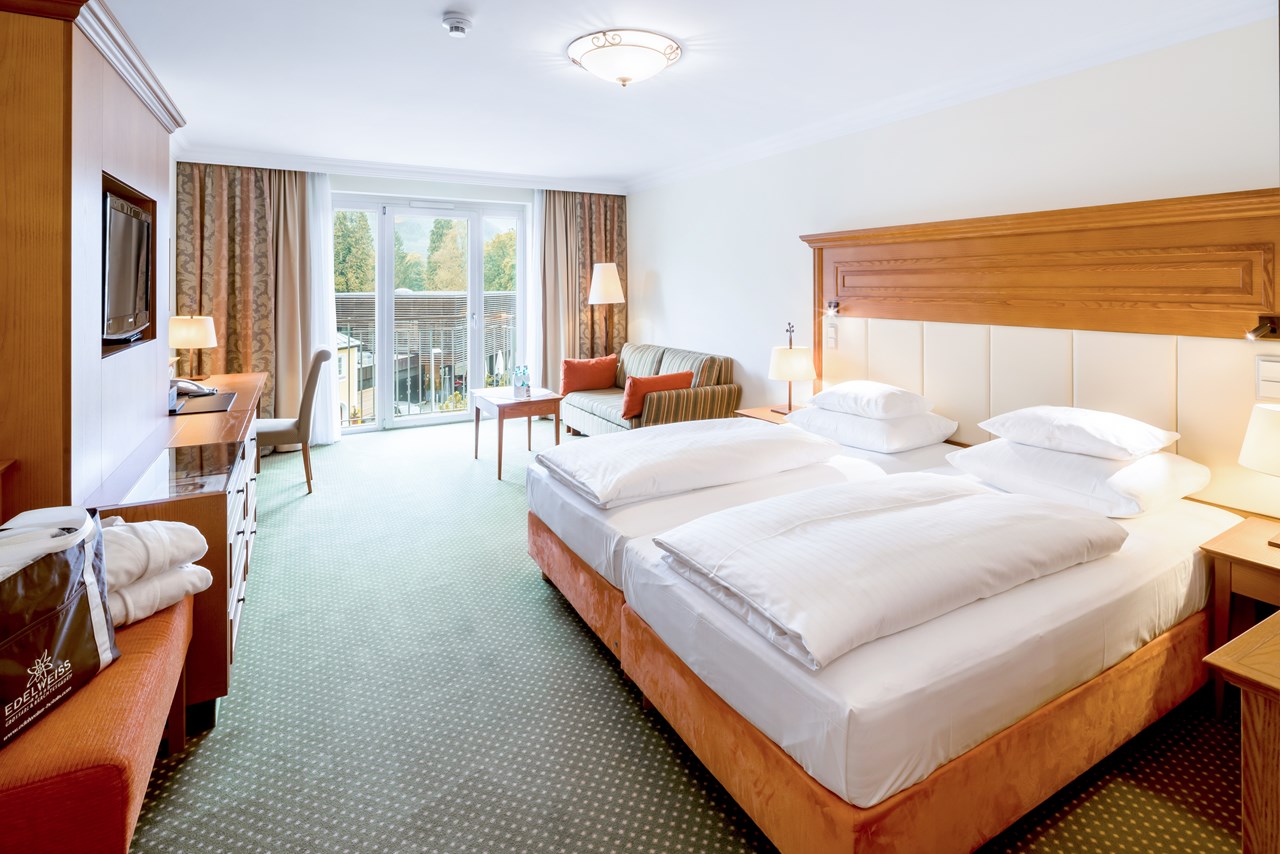 Hotel Edelweiss-Berchtesgaden Zimmerkategorien "Untersberg" Doppelzimmer Komfort35m²