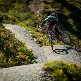 Mountainbikehotel: Downhill - THOMSN - Alpine Rock Hotel